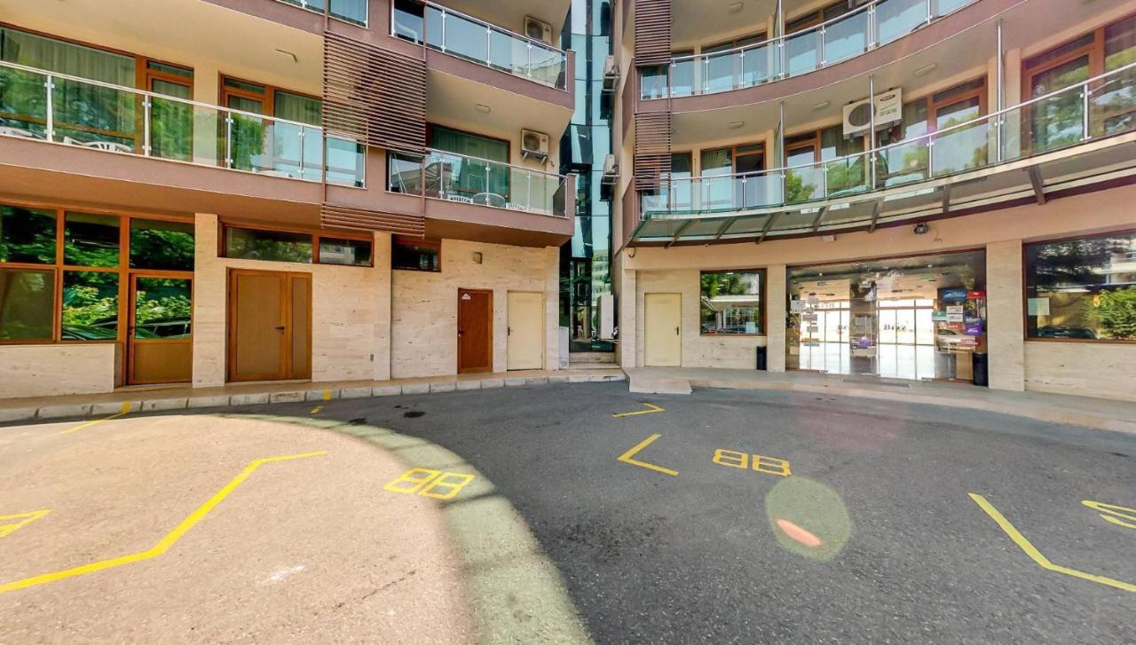 Briz Beach Apartments Sunny Beach Exterior photo